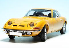 1:18 1970 Opel GT 1900