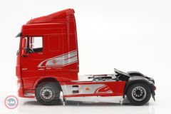 1:18 2016 DAF XF Space Cab Kırmızı