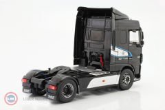 1:18 2016 DAF XF Space Cab Siyah