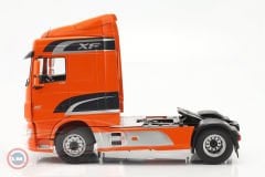 1:18 2016 DAF XF Space Cab Turuncu