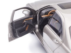 1:18 1999 Mercedes Benz S Class S600 W220