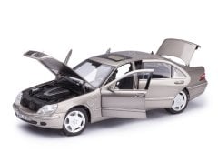1:18 1999 Mercedes Benz S Class S600 W220
