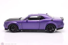 1:18 Solido 2023 Dodge Challenger SRT Hellcat Widebody - lila