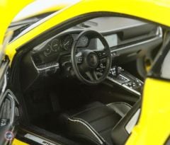 1:18 2021 Porsche 911 (992) TURBO S COUPE SPORT DESIGN