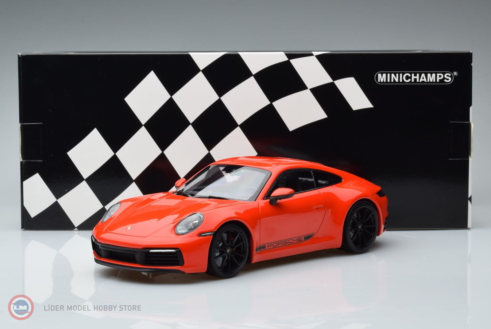 1:18 2019 Porsche 911 (992) Carrera 4S