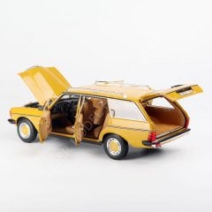 1:18  1980 Mercedes Benz 200 T (S123) - W123