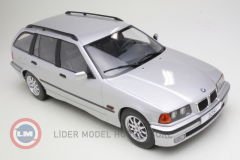 1:18 1995 BMW 325i Touring (E36)