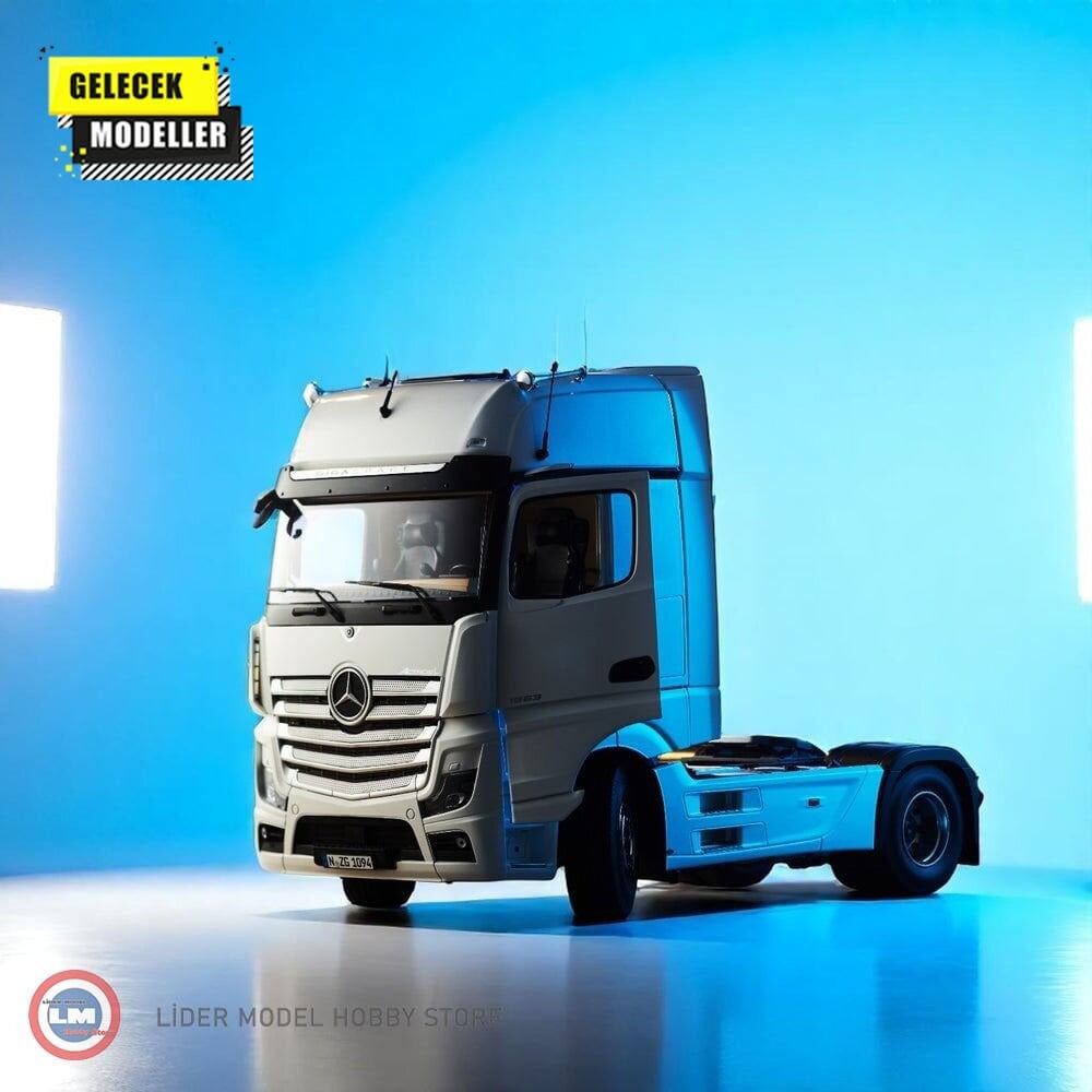 1:18 NZG 2025 Mercedes Benz Actros L White