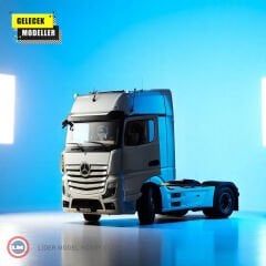 1:18 NZG 2025 Mercedes Benz Actros L White