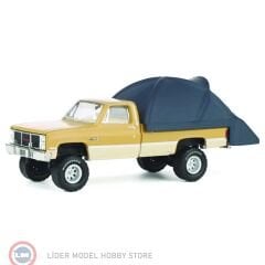 1:64 Greenlight  1986 GMC Sierra Lifted Pickup Truck in Desert Sand and Doeskin Tan with Modern Truck Bed Tent