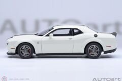 1:18 Autoart 2023 Dodge CHALLENGER SRT SUPERSTOCK - KNUCKLE WHITE