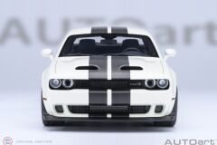 1:18 Autoart 2023 Dodge CHALLENGER SRT SUPERSTOCK - KNUCKLE WHITE