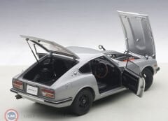 1:18 Autoart 1969 Nissan Fairlady Z432