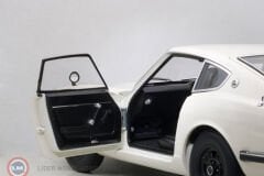 1:18 Autoart 1969 Nissan Fairlady Z432