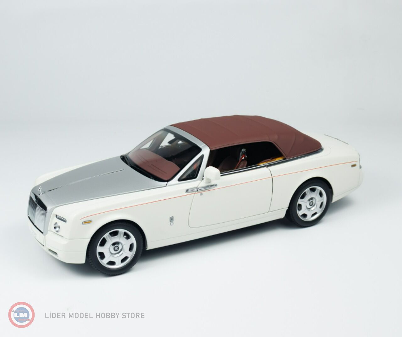 1:18 Kyosho 2013 Rolls Royce Phantom Drophead Coupe English White