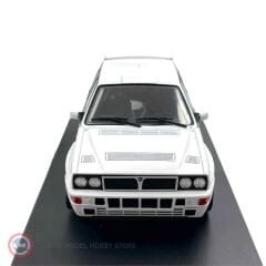 1:24 WhiteBox 1989 Lancia Delta Integrale 16V