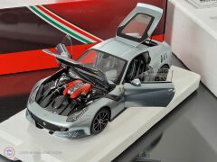 1:18 2015 Ferrari F-12 TDF Grigio Titanio