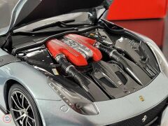 1:18 2015 Ferrari F-12 TDF Grigio Titanio