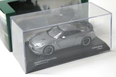 1:43 2008 Nissan GT-R (R35)