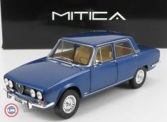 1:18 1971 Alfa Romeo 2000 Berlina