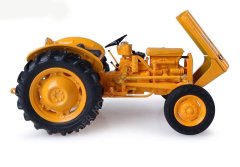 1:32 Massey Ferguson Harris Work Bull Traktör