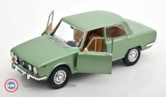 1:18 1969  Alfa Romeo 1750 Berlina 2-Series