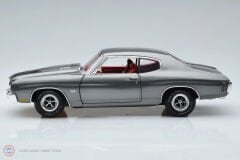 1:18 1970 Chevrolet CHEVELLE LS6 SS COUPE
