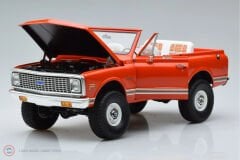 1:18 1972 Chevrolet K5 Blazer Highlander Edition