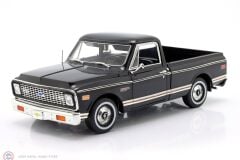 1:18 Highway61  1971 Chevrolet C10 Custom PickUp - black