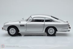 1:18 Solido 1964 Aston Martin DB5