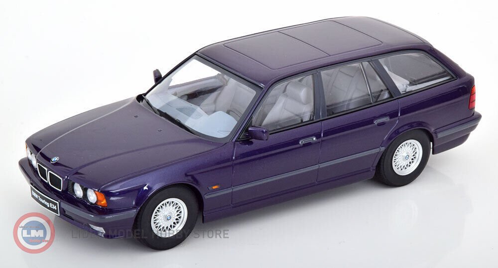 1:18 1996 BMW 5-series Touring E34