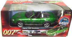1:18 2002 Jaguar XKR Roadster James Bond