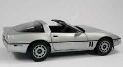 1:18 1985 Chevrolet Corvette  James Bond A View to a Kill