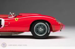 1:18 1958 Ferrari 250 TR Winner 12 Hours of Sebring #14