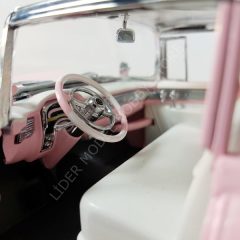 1:18 Greenlight 1955 Cadillac Fleetwood Series 60 Elvis Presley