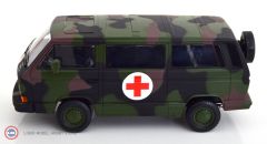 1:18 1987 Volkswagen T3 Bus German Army Ambulance