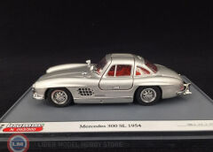 1:43 Atlas 1954 Mercedes Benz 300 SL Gullwing W198 - silver