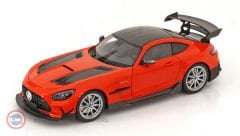 1:18 Minichamps 2021 Mercedes Benz AMG GT BLACK SERIES