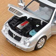1:18 Norev 2000 Mercedes Benz CLK C208 Brillant Silver