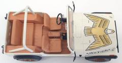 1:18 Greenlight 1979 Jeep CJ-7 Golden Eagle ''Dixie'' Dukes of Hazzard Look-a-like