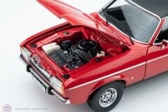 1:18 Touring Models 1977 Ford Capri II Ghia 3.0 - spanisch red