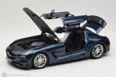 1:18 Minichamps 2013 Mercedes Benz SLS AMG BLACK SERIES – DAYTONA
