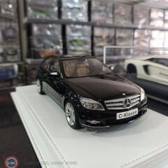 KUTUSUZ | 1:18 Autoart Mercedes Benz C Class W204 Limousine Avantgarde Black