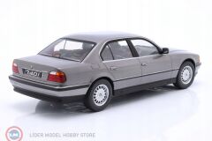 1:18 KK Scale 1994 BMW 740i E38