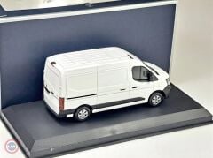 1:43 Norev 2024 Renault Master E-Tech 100% Electric