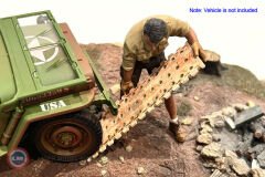 1:18 Mecanic Figure Offroad, Camel Trophy AD18018