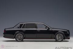 1:18 Toyota Century GRMN - black