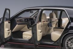 1:18 Toyota Century GRMN - black