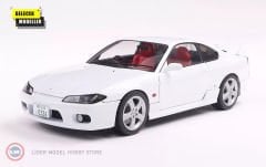 1:18 Solido 1999 Nissan Silvia S15 SPEC-R Aero - Aspen White