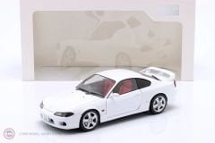 1:18 Solido 1999 Nissan Silvia S15 SPEC-R Aero - Aspen White
